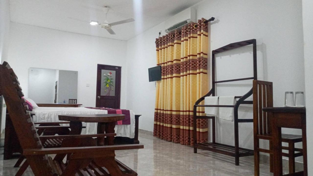 Hotel Tree Garden Wilpaththu Nochchiyagma Anuradhapura Nochchiyagama Екстериор снимка