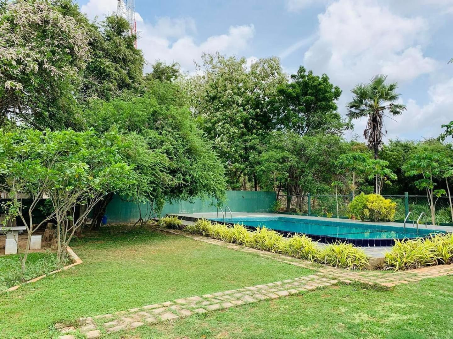 Hotel Tree Garden Wilpaththu Nochchiyagma Anuradhapura Nochchiyagama Екстериор снимка